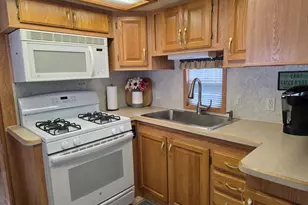 262 L-80 Shetucket Turnpike, Griswold, CT 06351 - Photo 29