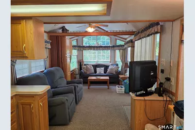 262 L-80 Shetucket Turnpike, Griswold, CT 06351 - Photo 27