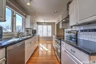 690 Forest Rd, West Haven, CT 06516 - Photo 19