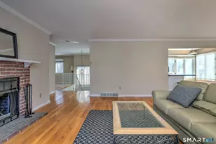 690 Forest Rd, West Haven, CT 06516 - Photo 7