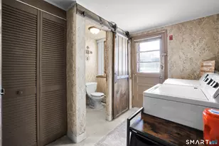 86 Lent Rd, Hamden, CT 06517 - Photo 35