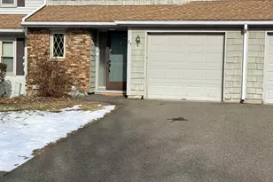 25 Hickory Ln, Rocky Hill, CT 06067 - Photo 1