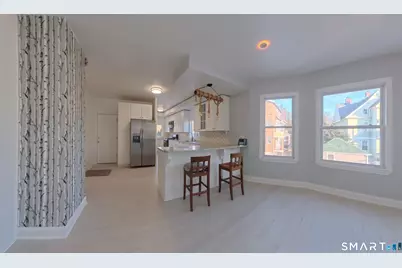 75 Richardson Street, Bridgeport, CT 06610 - Photo 5