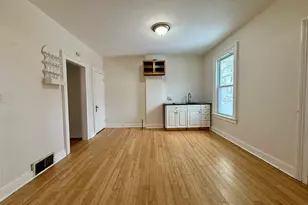 74 High St, Ansonia, CT 06401 - Photo 5