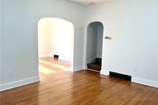 74 High St, Ansonia, CT 06401 - Photo 5