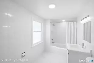 51 Beecher Ave, Waterbury, CT 06705 - Photo 9