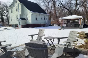 110 Darby St, Bloomfield, CT 06002 - Photo 33