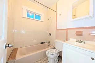 107 Colony St, Bridgeport, CT 06610 - Photo 27