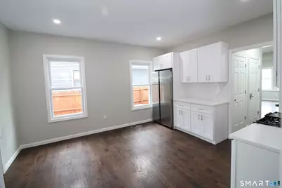 354 Beechmont Avenue #1, Bridgeport, CT 06606 - Photo 9