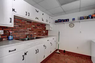 38 Eastwood Rd, Bristol, CT 06010 - Photo 35