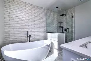 42 Melba St, Milford, CT 06460 - Photo 15