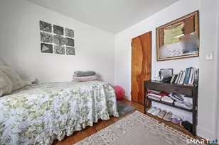 17 Rosedale Ave, Waterbury, CT 06705 - Photo 9