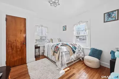 17 Rosedale Avenue, Waterbury, CT 06705 - Photo 15