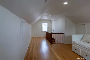 33 Sands Pl, Stratford, CT 06615 - Photo 11