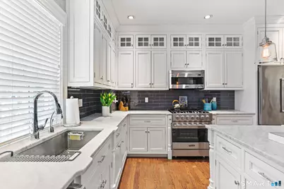 127 Spruce Street #127, Fairfield, CT 06890 - Photo 11