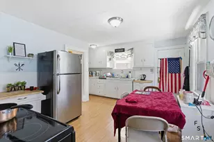 499 Liberty St, Meriden, CT 06450 - Photo 13