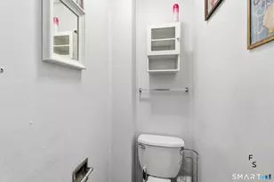 499 Liberty St, Meriden, CT 06450 - Photo 9