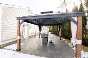 15 Ridgebrook Dr, Bridgeport, CT 06606 - Photo 7