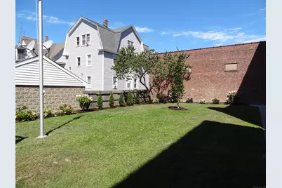 2806 Fairfield Avenue #301, Bridgeport, CT 06605 - Photo 17