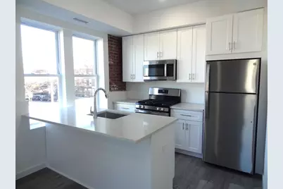 2806 Fairfield Avenue #301, Bridgeport, CT 06605 - Photo 3