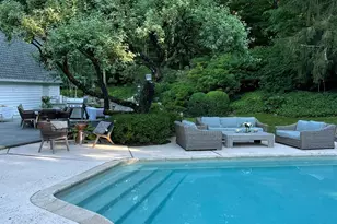 25 Deacons Ln, Wilton, CT 06897 - Photo 3