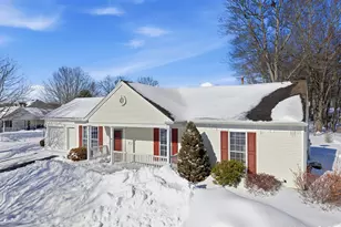 12 Beechwood Dr, Waterford, CT 06385 - Photo 3