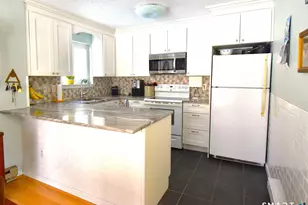 925 Oronoke Rd, Waterbury, CT 06708 - Photo 5