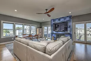 3 Francis St, Milford, CT 06460 - Photo 7