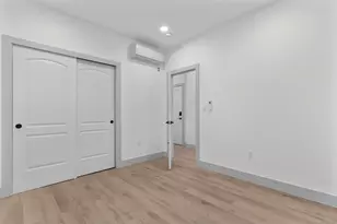 111 Bank St, Waterbury, CT 06702 - Photo 11