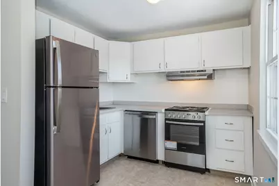 239 Old Farms Road #APT 7C, Avon, CT 06001 - Photo 7