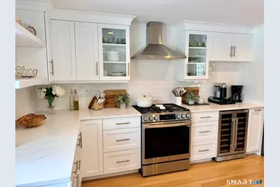 24 Elm Street, Wethersfield, CT 06109 - Photo 5