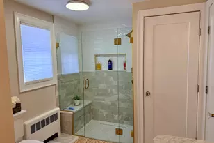 24 Elm St, Wethersfield, CT 06109 - Photo 13