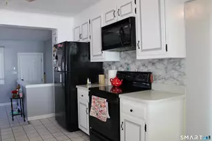 20 Westchester Dr, Bristol, CT 06010 - Photo 7