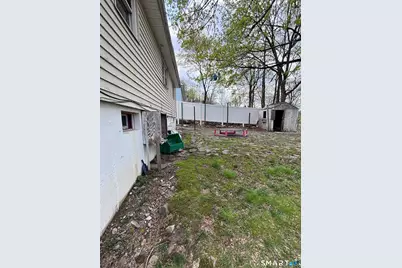 110 Middle Street, Waterbury, CT 06706 - Photo 3