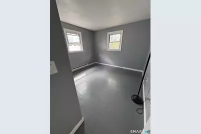 110 Middle Street, Waterbury, CT 06706 - Photo 13