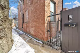 15 Hughes Pl, New Haven, CT 06511 - Photo 3