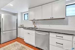 15 Hughes Pl, New Haven, CT 06511 - Photo 19