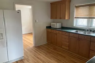 925 Wayne St, Bridgeport, CT 06606 - Photo 5