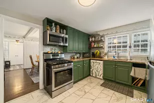 155 Eaton Ave, Meriden, CT 06451 - Photo 5