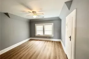 173 Coleman St, Bridgeport, CT 06604 - Photo 5