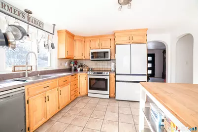 36 Weybosset Street, Shelton, CT 06484 - Photo 9