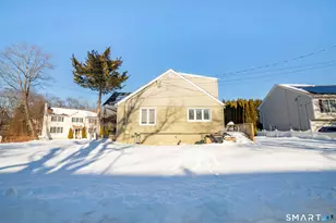 36 Weybosset St, Shelton, CT 06484 - Photo 31