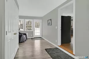 4 Steep Rd, South Windsor, CT 06074 - Photo 17