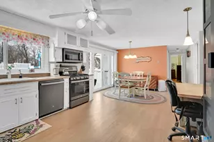 4 Steep Rd, South Windsor, CT 06074 - Photo 9