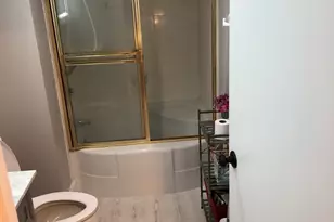 30 Woodland St, Hartford, CT 06105 - Photo 13