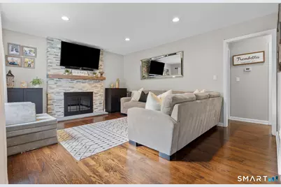 260 Toilsome Place, Bridgeport, CT 06606 - Photo 11