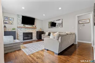 260 Toilsome Pl, Bridgeport, CT 06606 - Photo 11