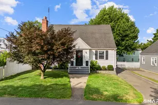 260 Toilsome Pl, Bridgeport, CT 06606 - Photo 37
