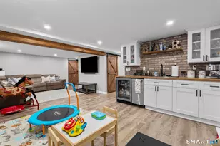 260 Toilsome Pl, Bridgeport, CT 06606 - Photo 27