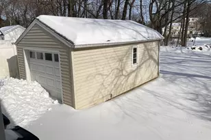 29 Sterling Pl, Stamford, CT 06907 - Photo 25